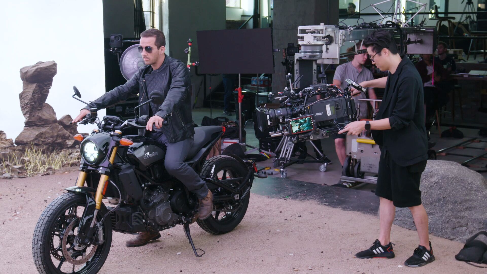 in-camera VFX制片所用摄像机的现场拍摄